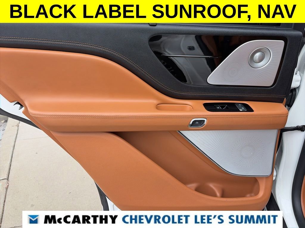 Used 2022 Lincoln Aviator Black Label w/ Dynamic Handling Package image 46