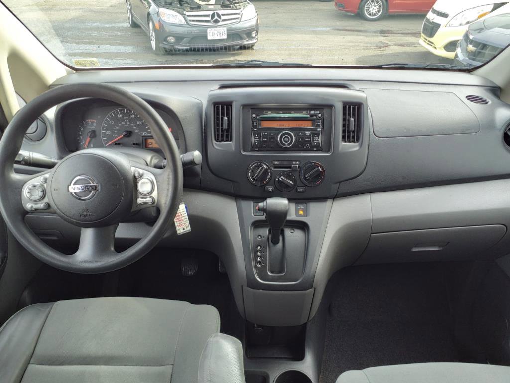 Used 2014 Nissan NV200 SV w/ Exterior Appearance Package FWD image 6