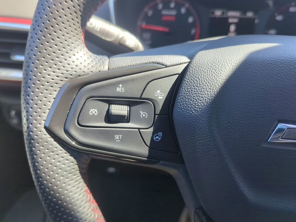 Certified 2023 Chevrolet TrailBlazer RS w/ Convenience Package image 22