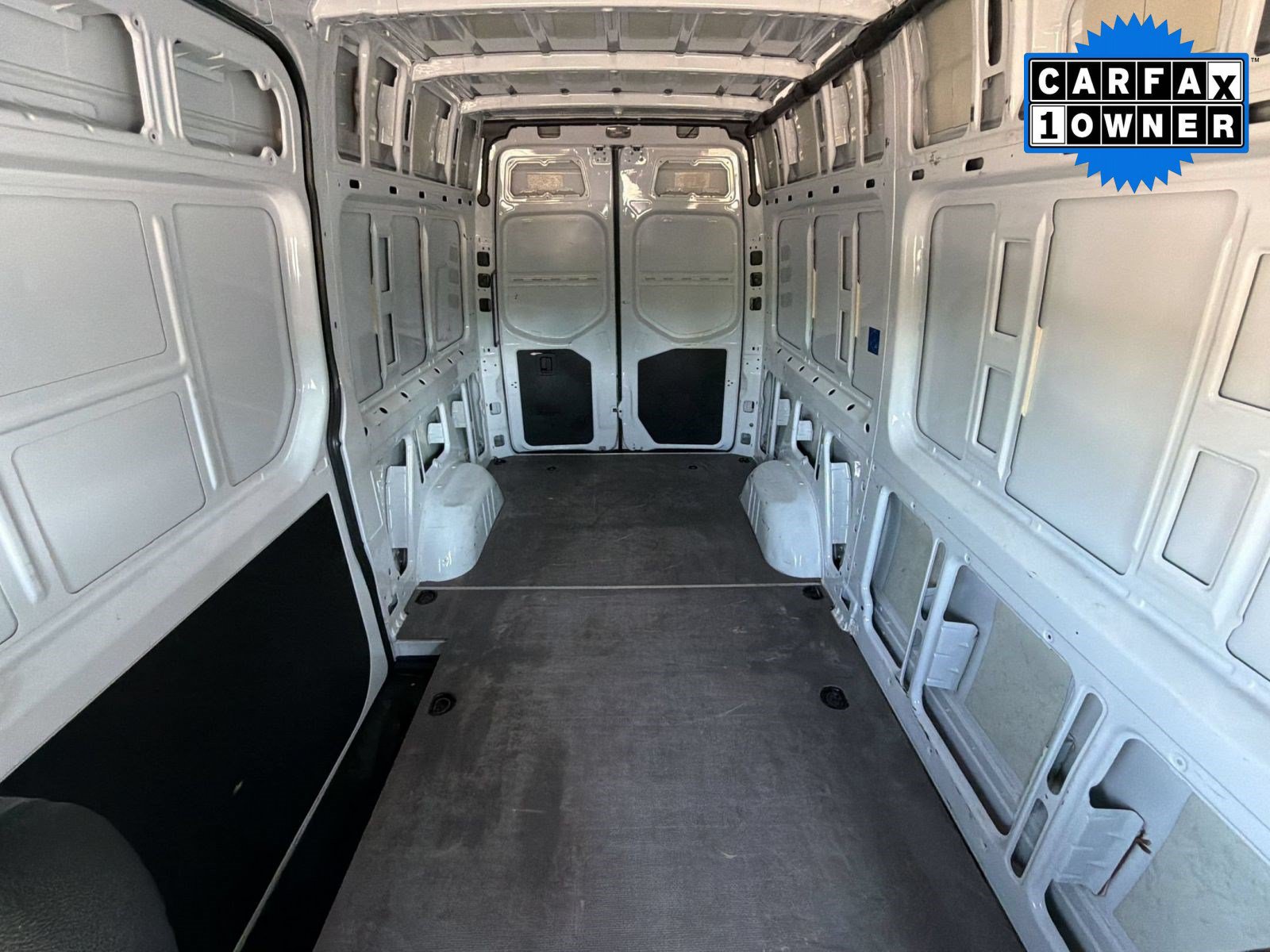 Used 2025 Mercedes-Benz Sprinter 2500 image 23