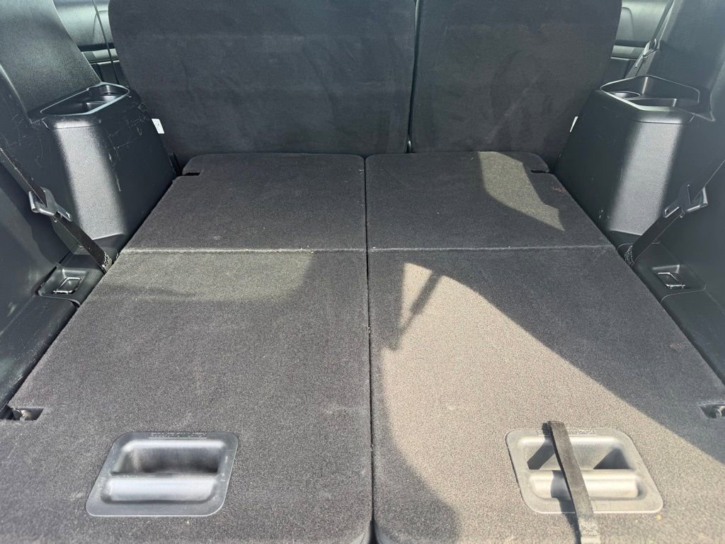 Used 2018 Ford Explorer XLT image 7