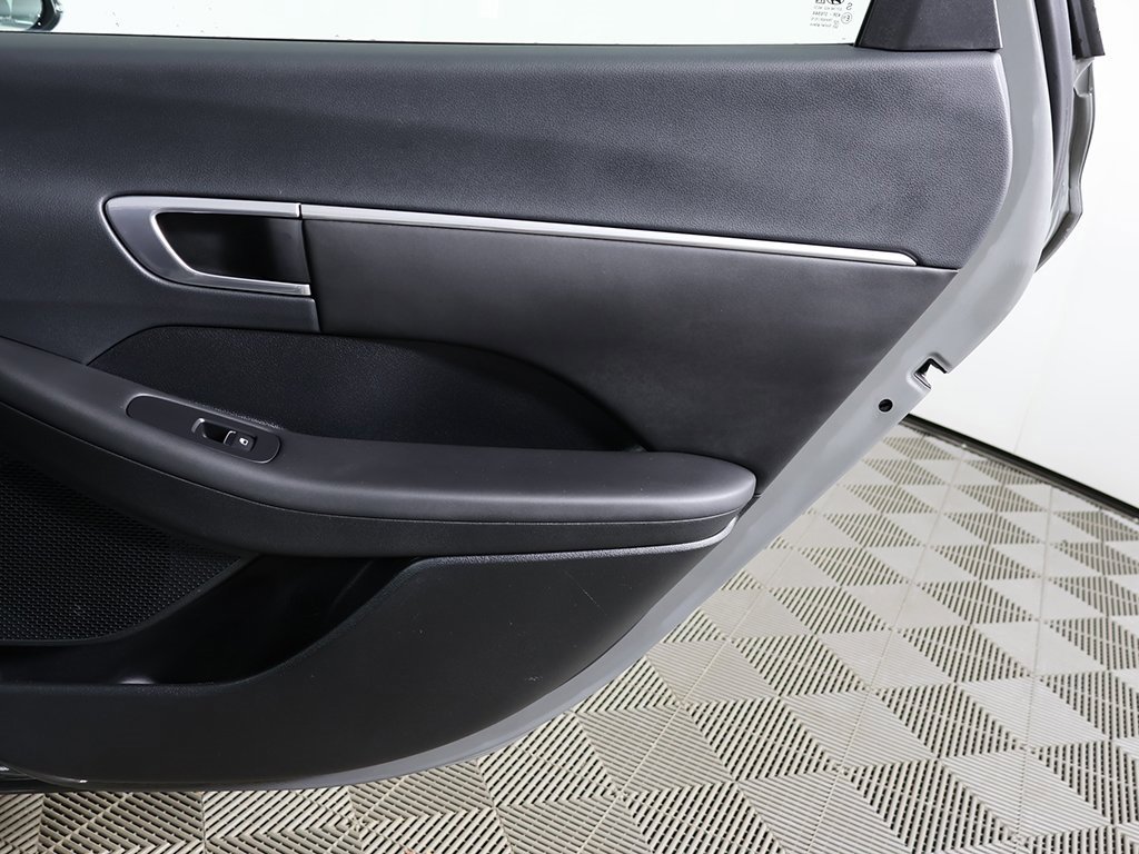 Used 2023 Hyundai Sonata SEL w/ Cargo Package image 23