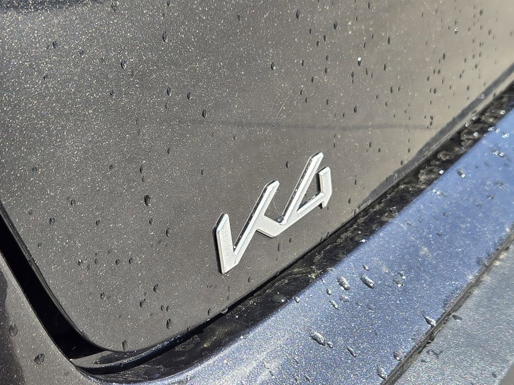 New 2026 Kia K4 FWD image 8