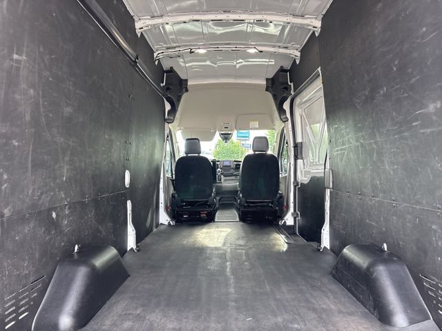 Used 2023 Ford Transit 250 148 High Roof w/ Load Area Protection Package RWD image 11
