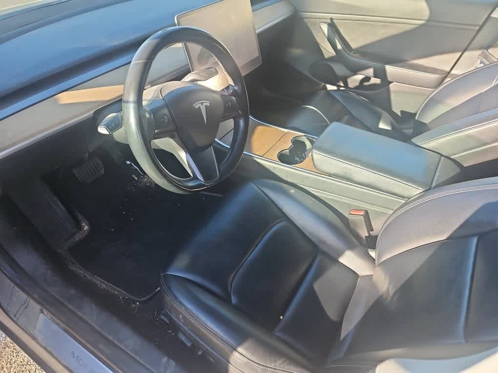 Used 2018 Tesla Model 3 RWD image 14