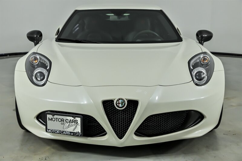 Used 2016 Alfa Romeo 4C Coupe w/ Coupe Track Package 1 RWD image 4