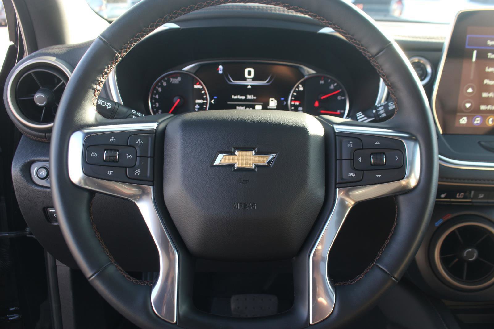 Used 2024 Chevrolet Blazer Premier w/ Driver Confidence II Package AWD/4WD image 20