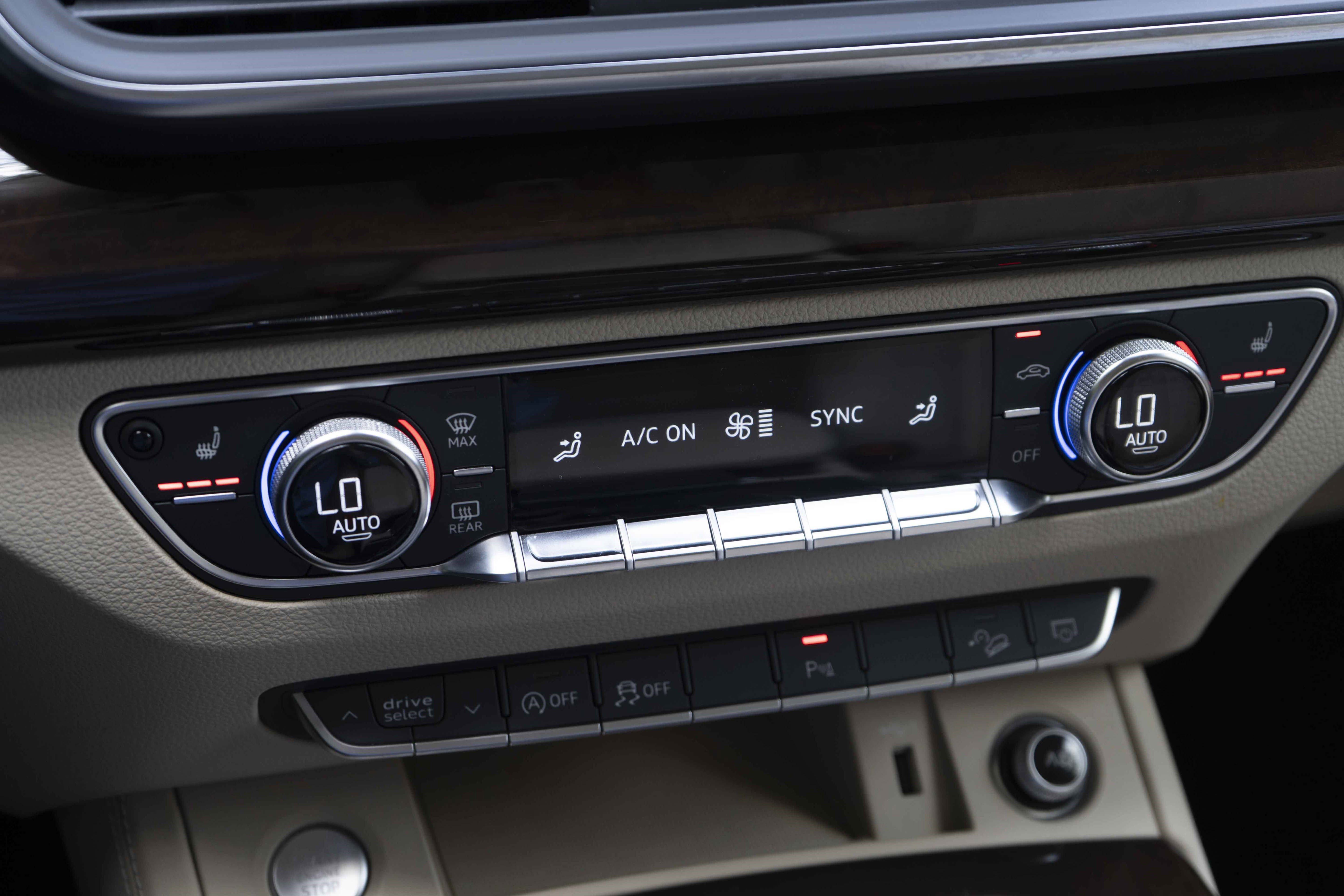 Used 2019 Audi Q5 2.0T Premium Plus AWD/4WD image 27