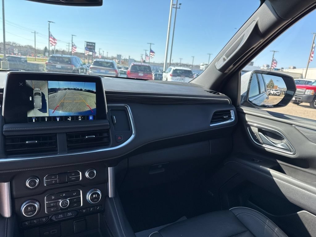 Used 2023 GMC Yukon XL SLT w/ SLT Premium Package AWD/4WD image 44