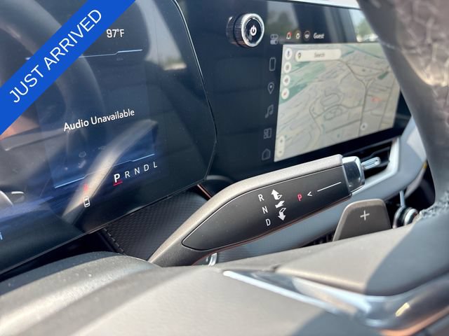 New 2026 Chevrolet Equinox LT w/ Safety and Technology Package FWD image 20
