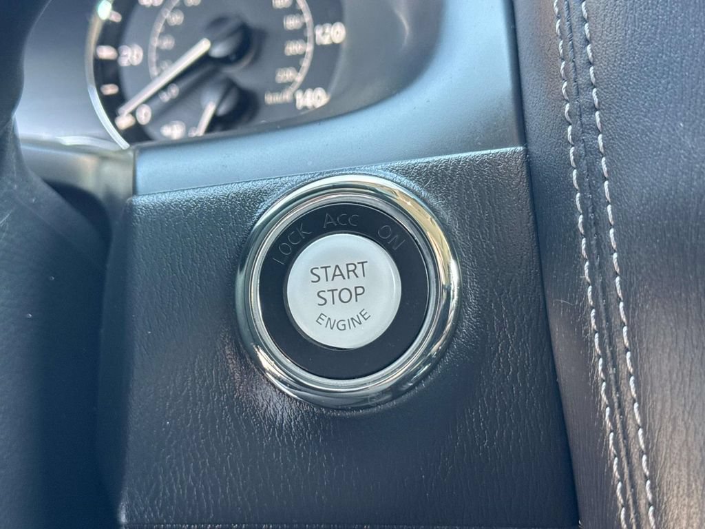 Used 2023 INFINITI QX80 Luxe w/ Cargo Package AWD/4WD image 8