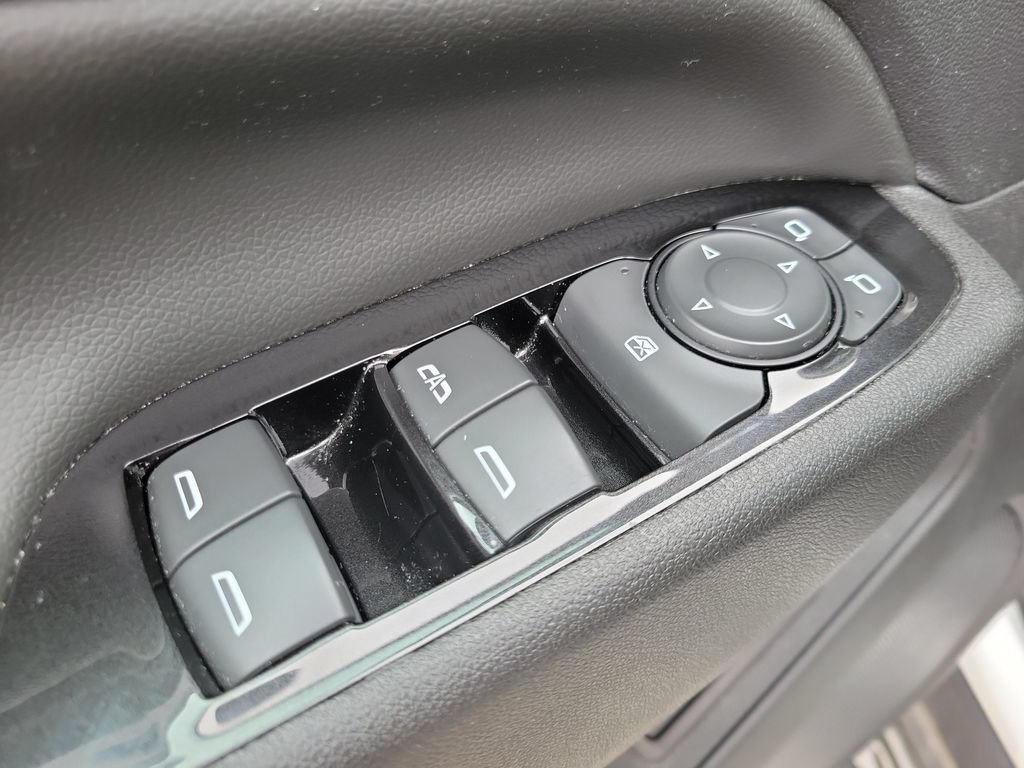 Used 2022 Chevrolet Equinox Premier AWD/4WD image 19