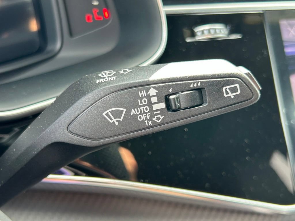 New 2026 Audi SQ8 Prestige AWD/4WD image 28