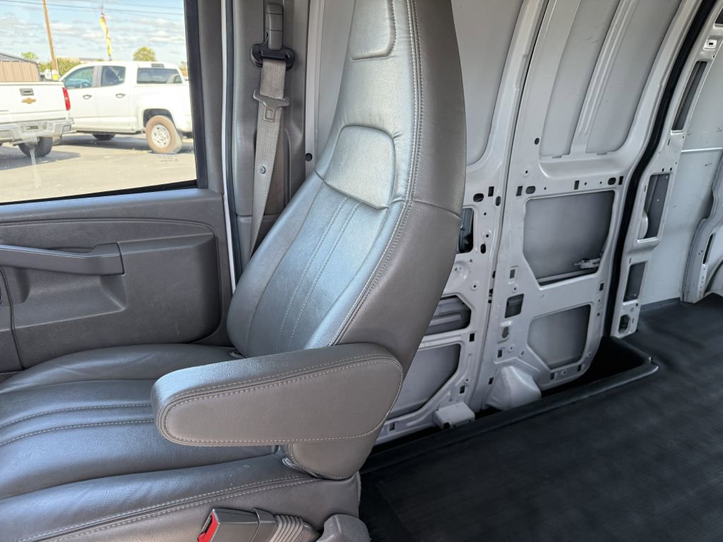Used 2022 Chevrolet Express 2500 Extended w/ Driver Convenience Package image 19