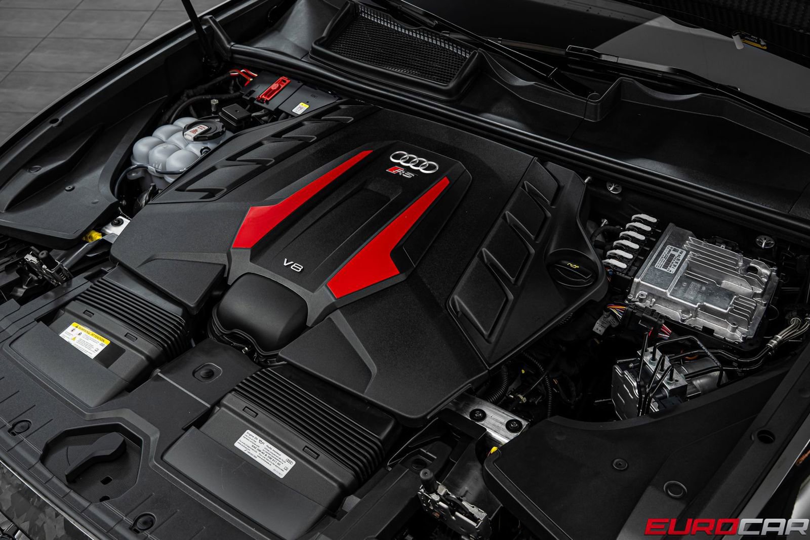 Used 2026 Audi RS Q8 performance image 10