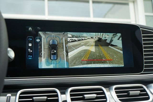 New 2026 Mercedes-Benz GLS 450 4MATIC image 19