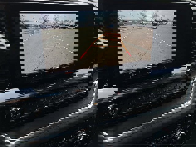 Used 2022 GMC Sierra 1500 SLT image 19