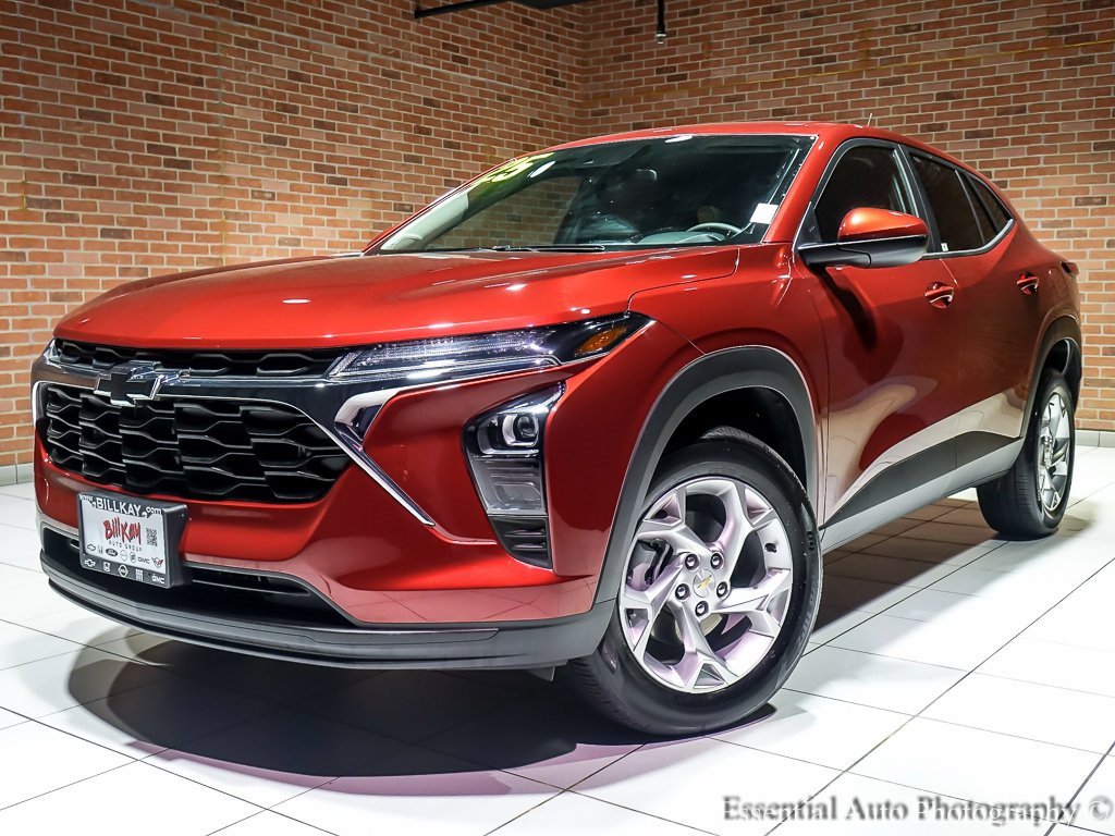 Used 2025 Chevrolet Trax LS w/ LS Convenience Package video 2