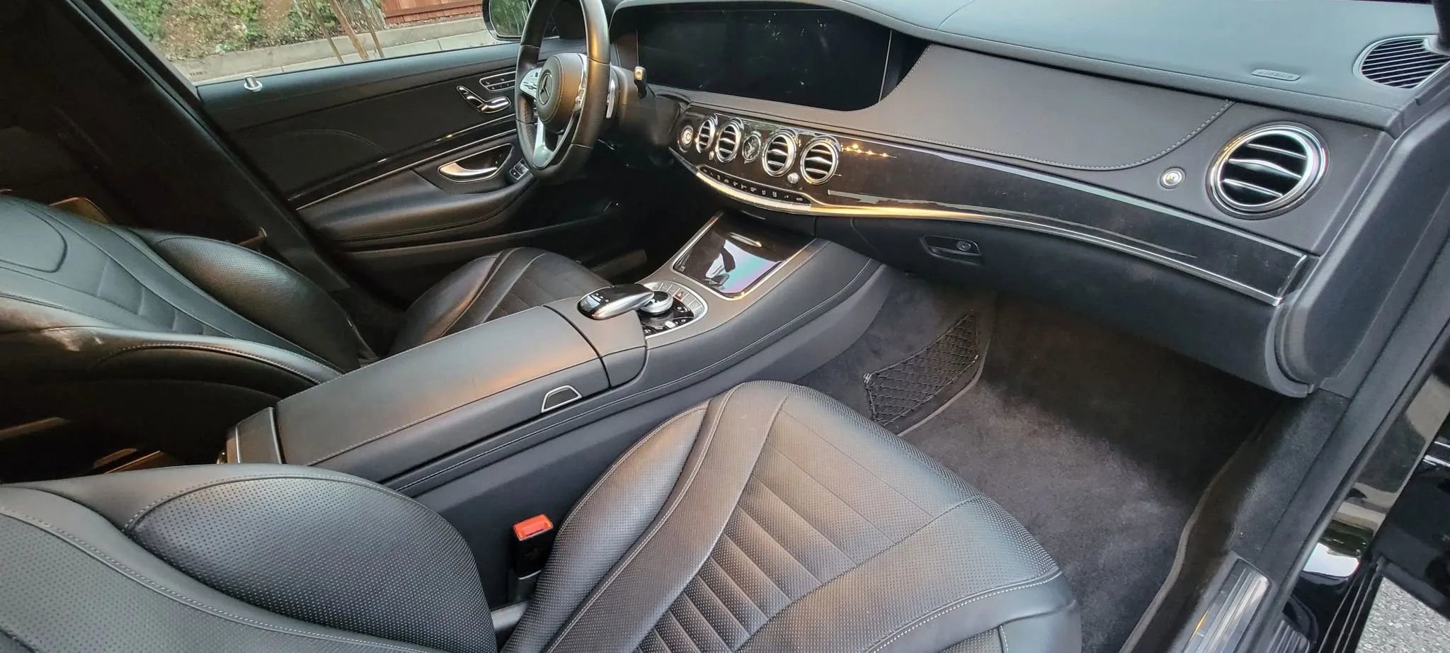 Used 2020 Mercedes-Benz S 560 Sedan image 45