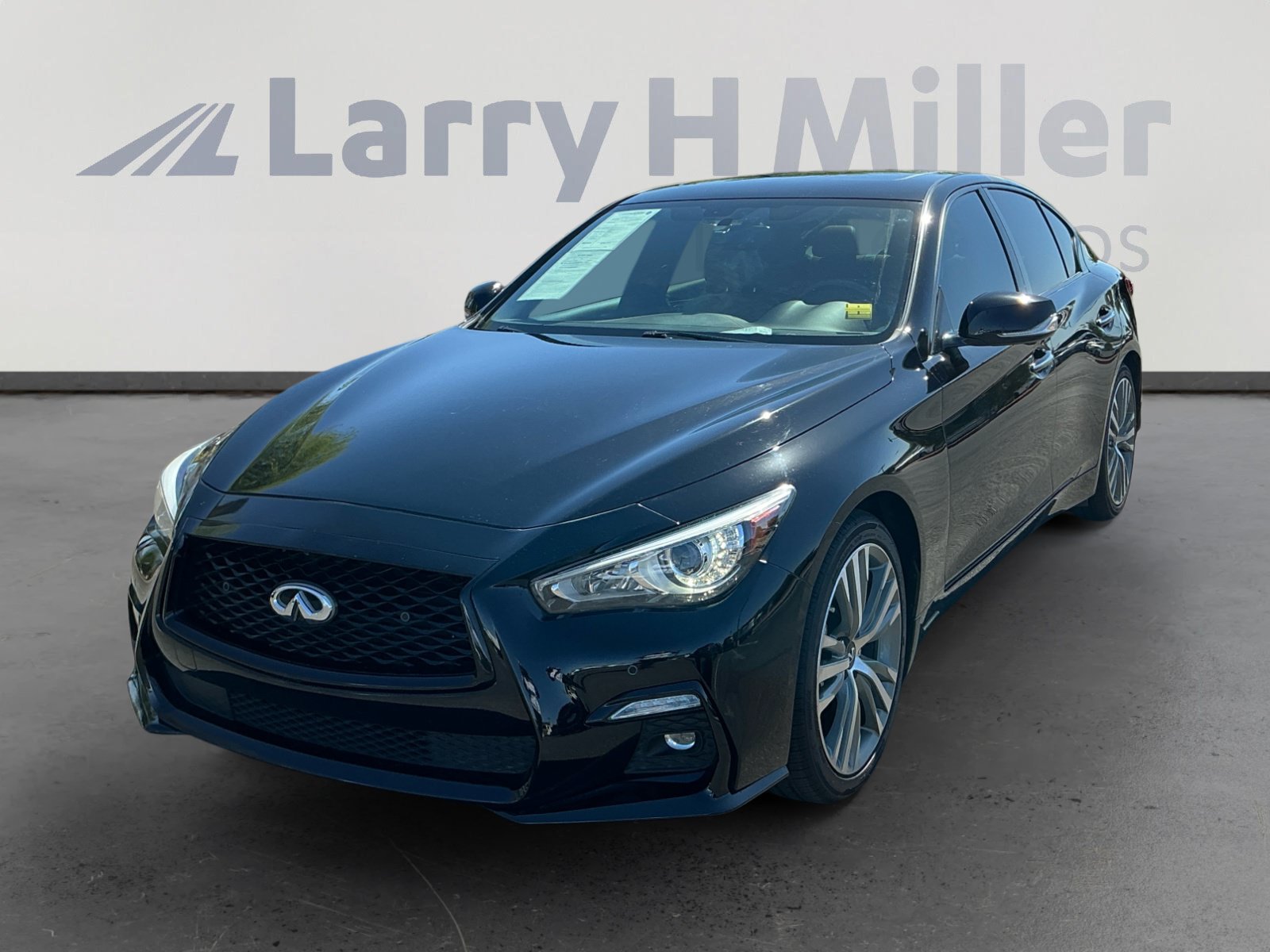 Used 2023 INFINITI Q50 Sensory RWD image 1