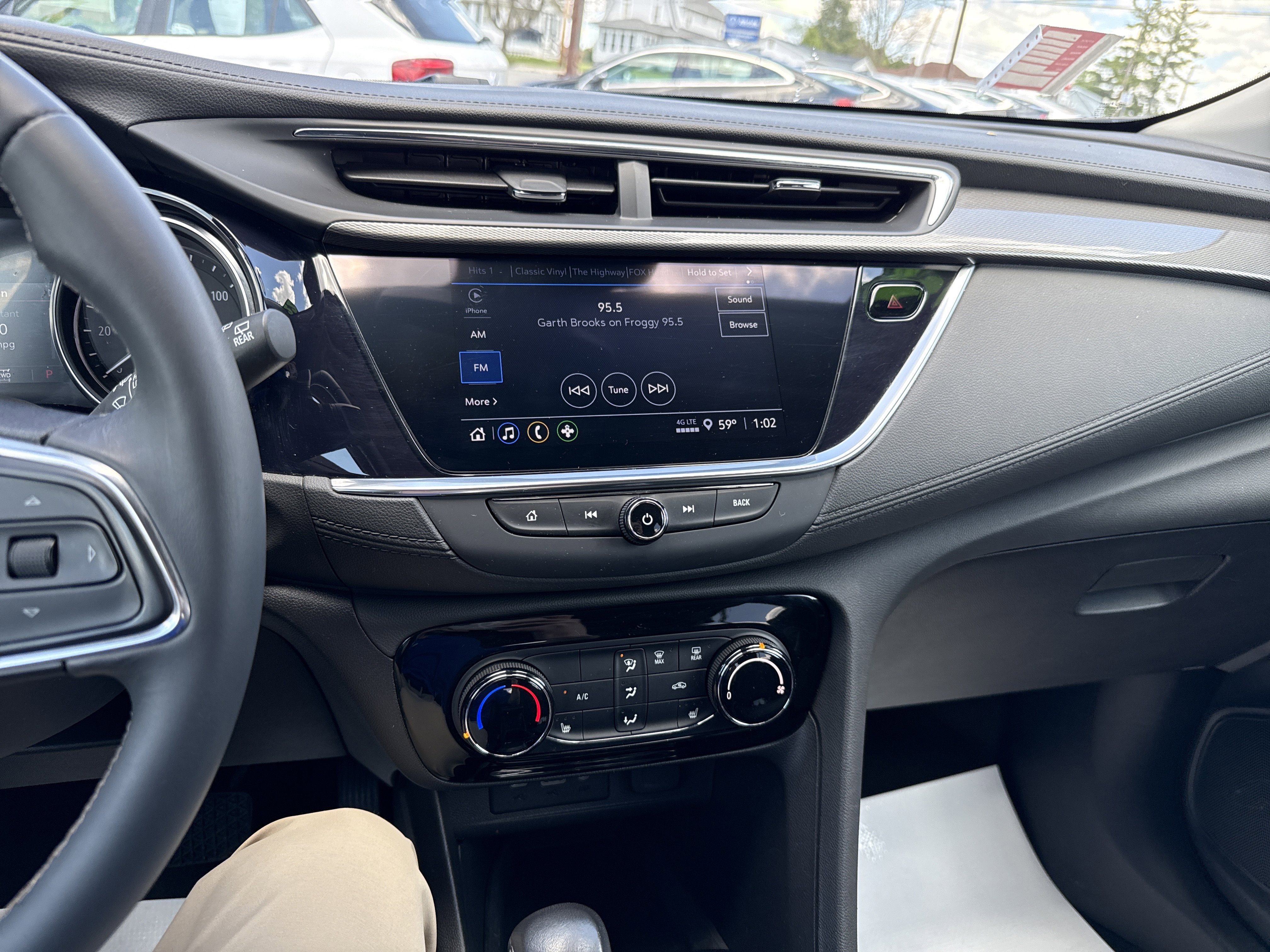 Used 2022 Buick Encore GX Preferred w/ Cold Weather Comfort Package AWD/4WD image 20