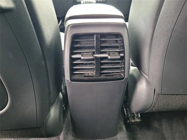 Used 2023 Kia Niro EX Touring image 17