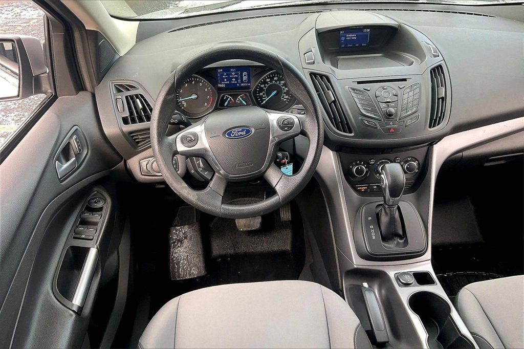 Used 2015 Ford Escape SE image 4