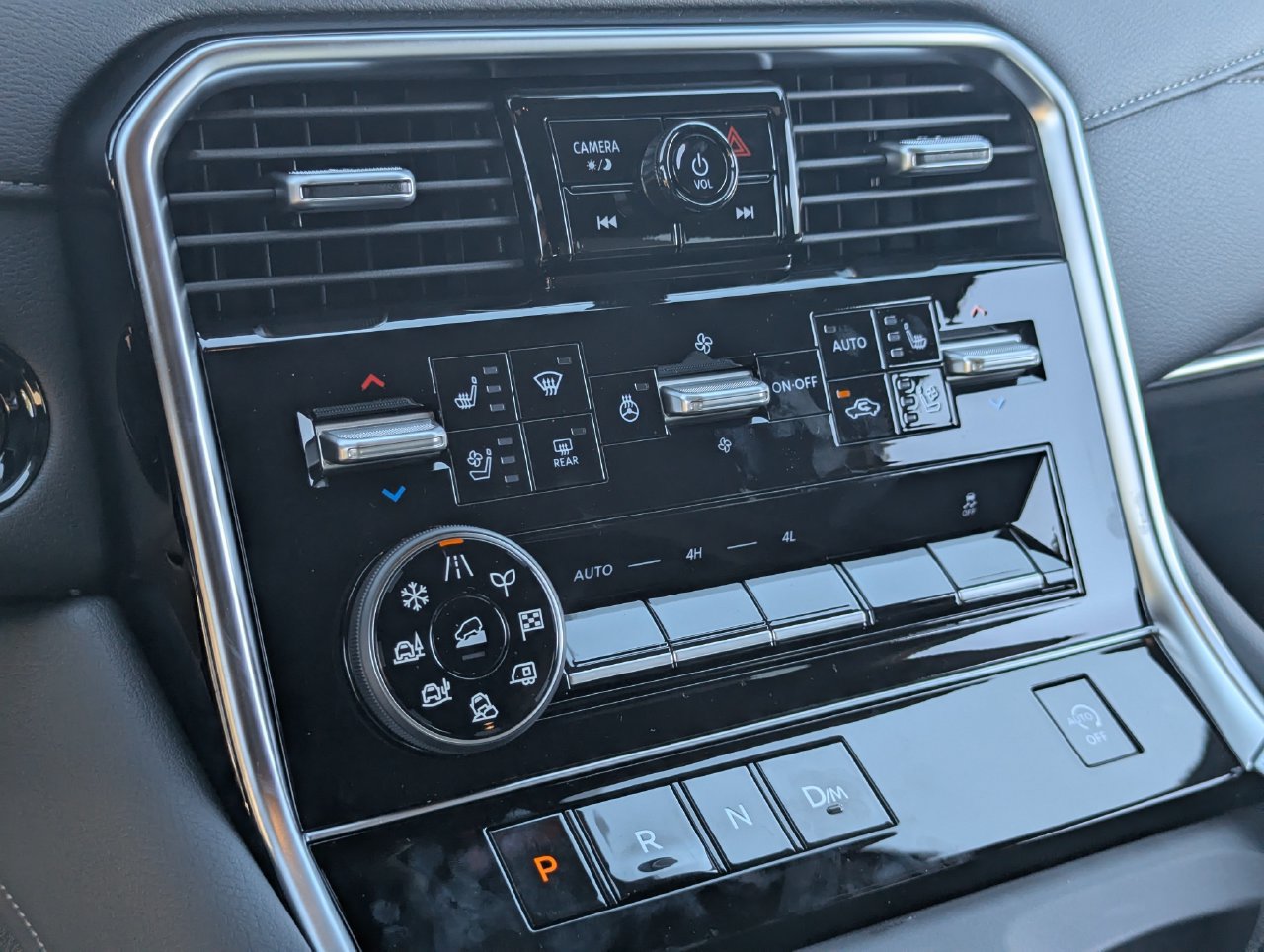 New 2027 Nissan Armada Platinum AWD/4WD image 20