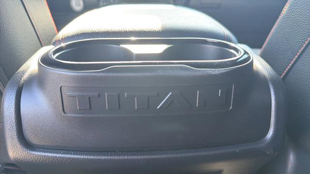 Used 2020 Nissan Titan PRO-4X w/ Pro-4x Convenience Package image 16