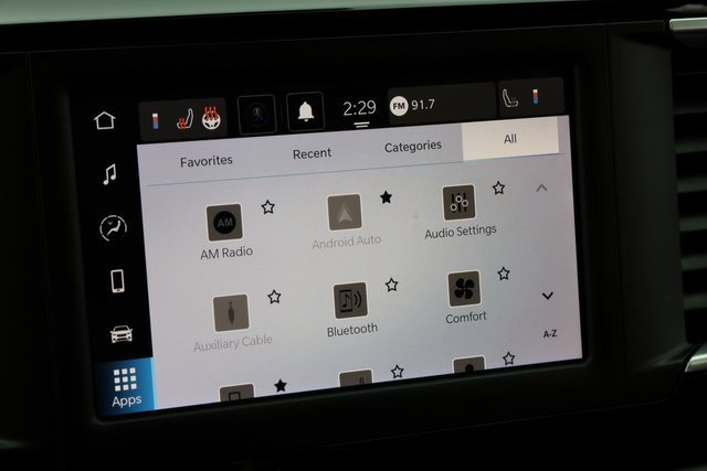 Used 2024 Chrysler Voyager LX image 28