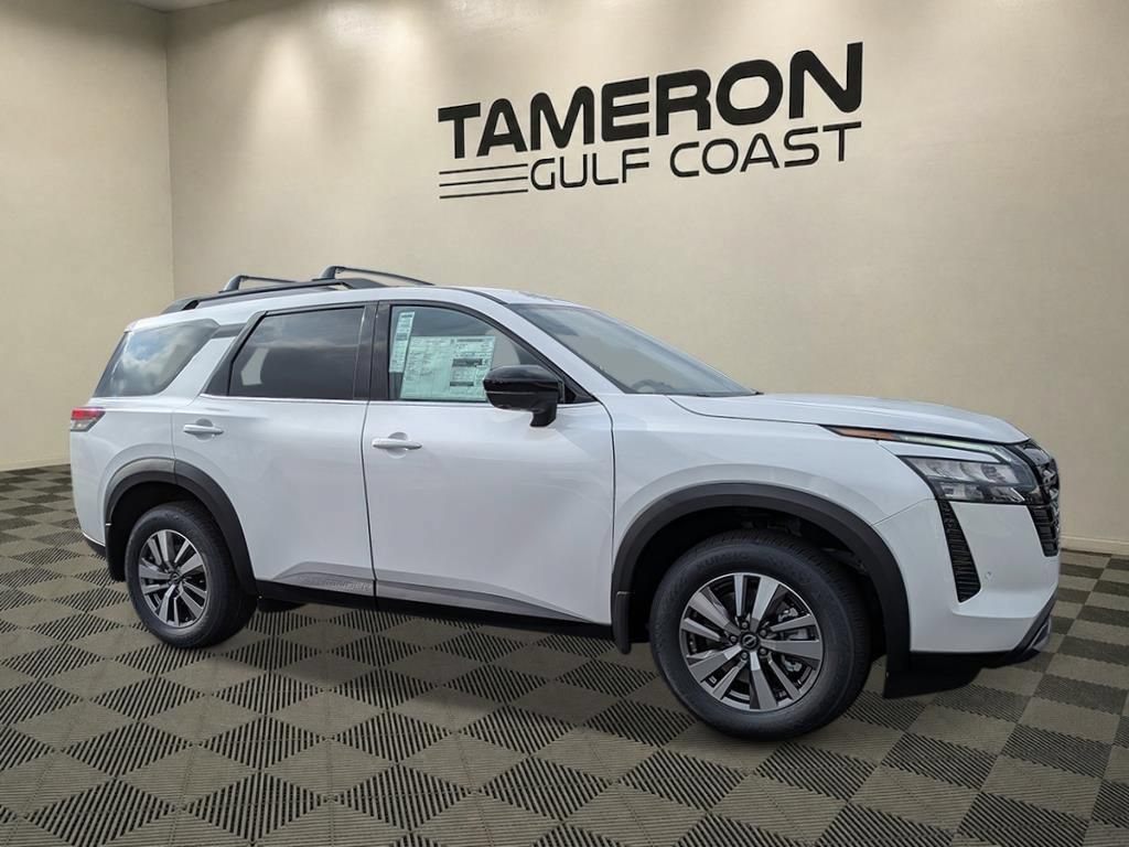 New 2026 Nissan Pathfinder SL FWD image 1