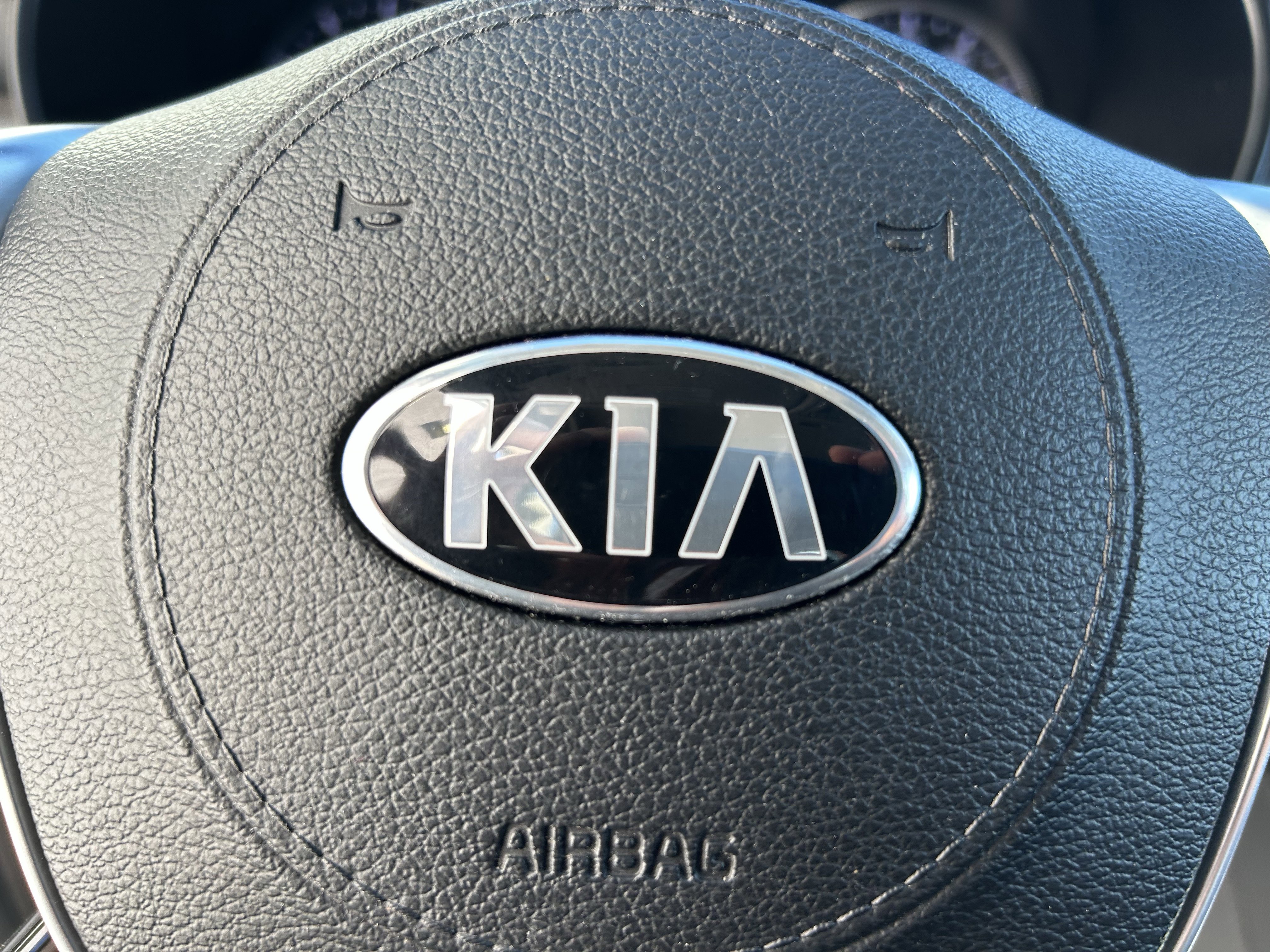 Used 2020 Kia Telluride SX w/ Towing Package AWD/4WD image 26