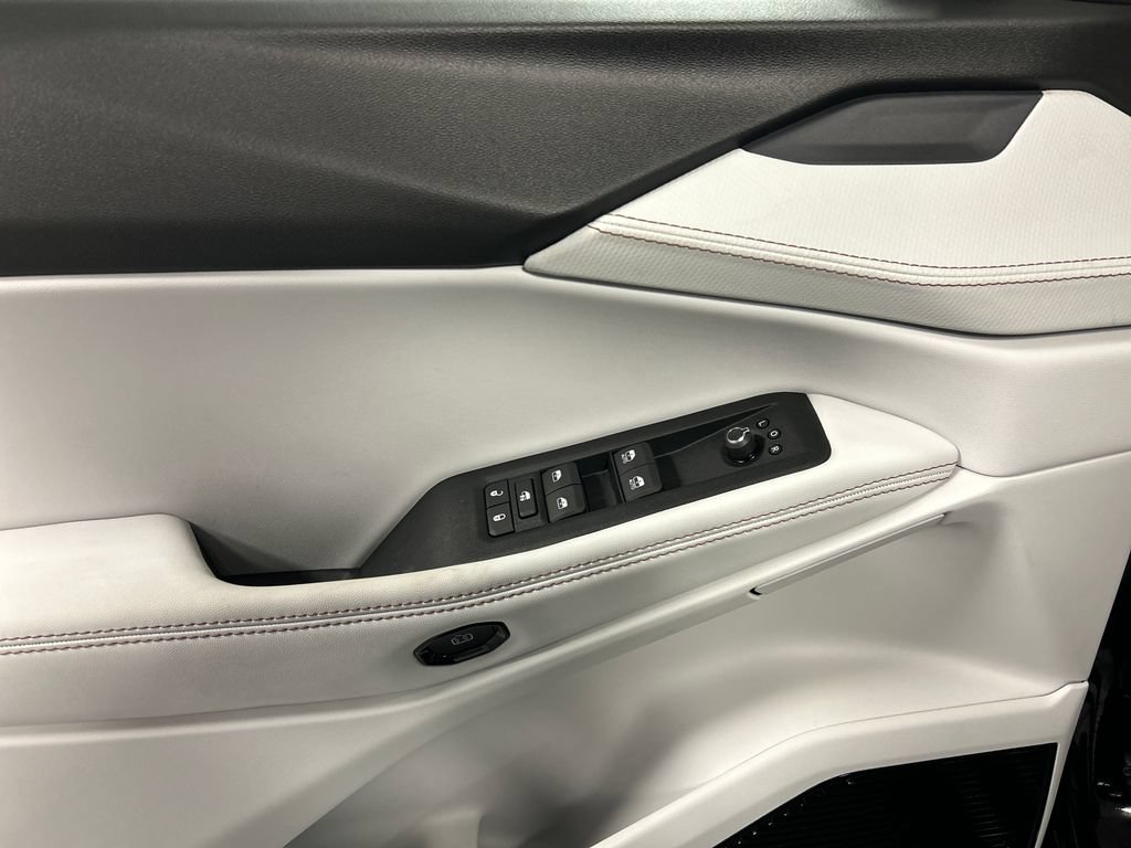 New 2026 Jeep Cherokee Limited AWD/4WD image 12