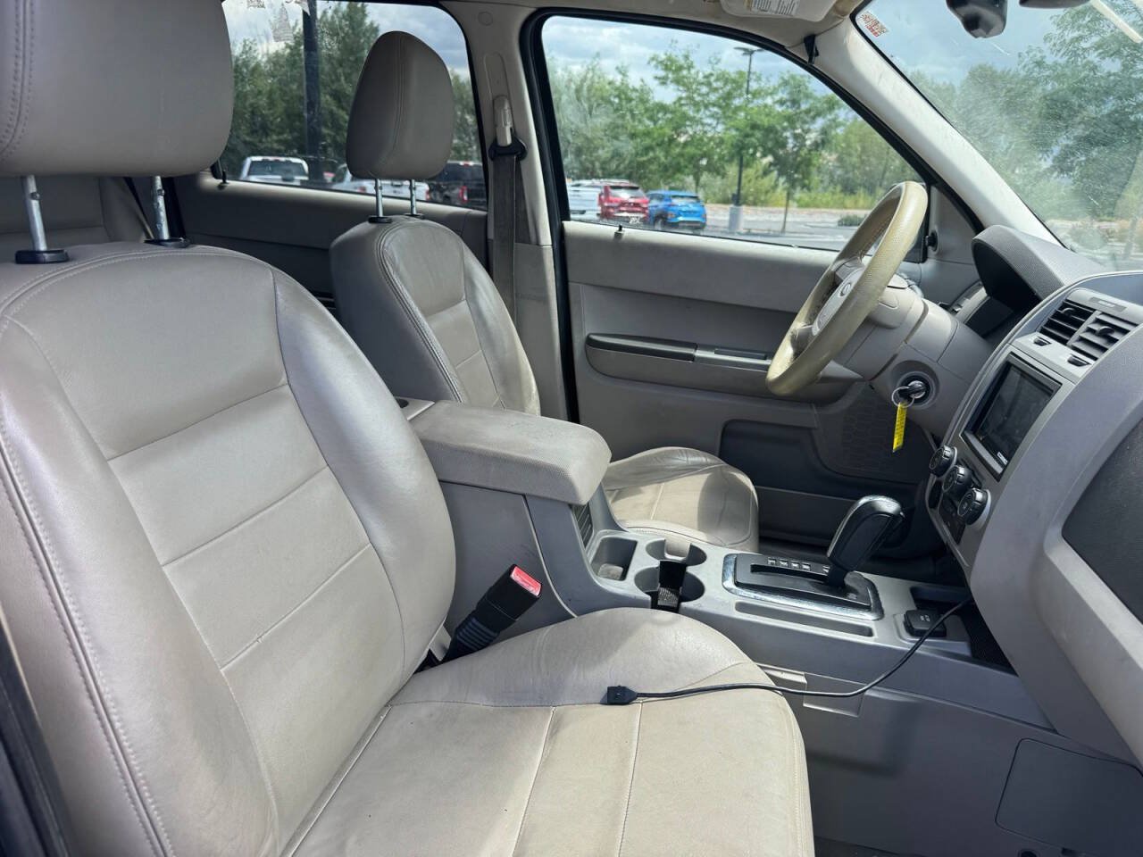 Used 2008 Ford Escape 4WD Hybrid image 16
