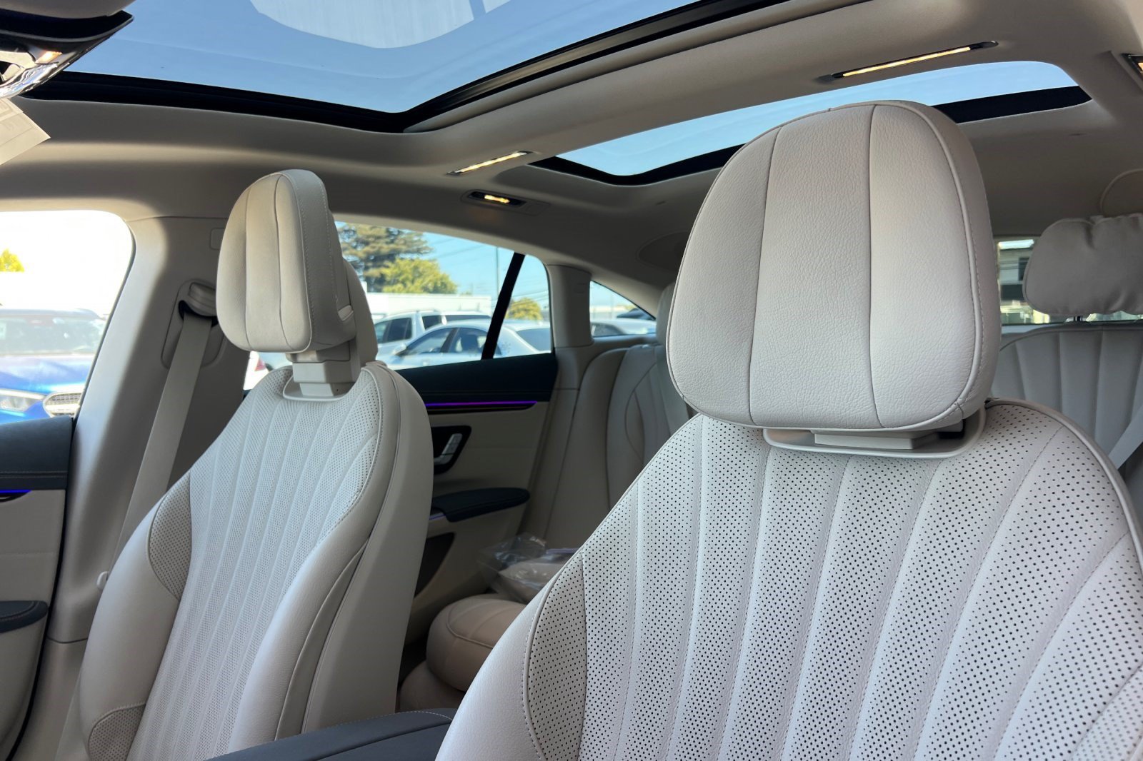 Certified 2023 Mercedes-Benz EQS 580 4MATIC Sedan image 24
