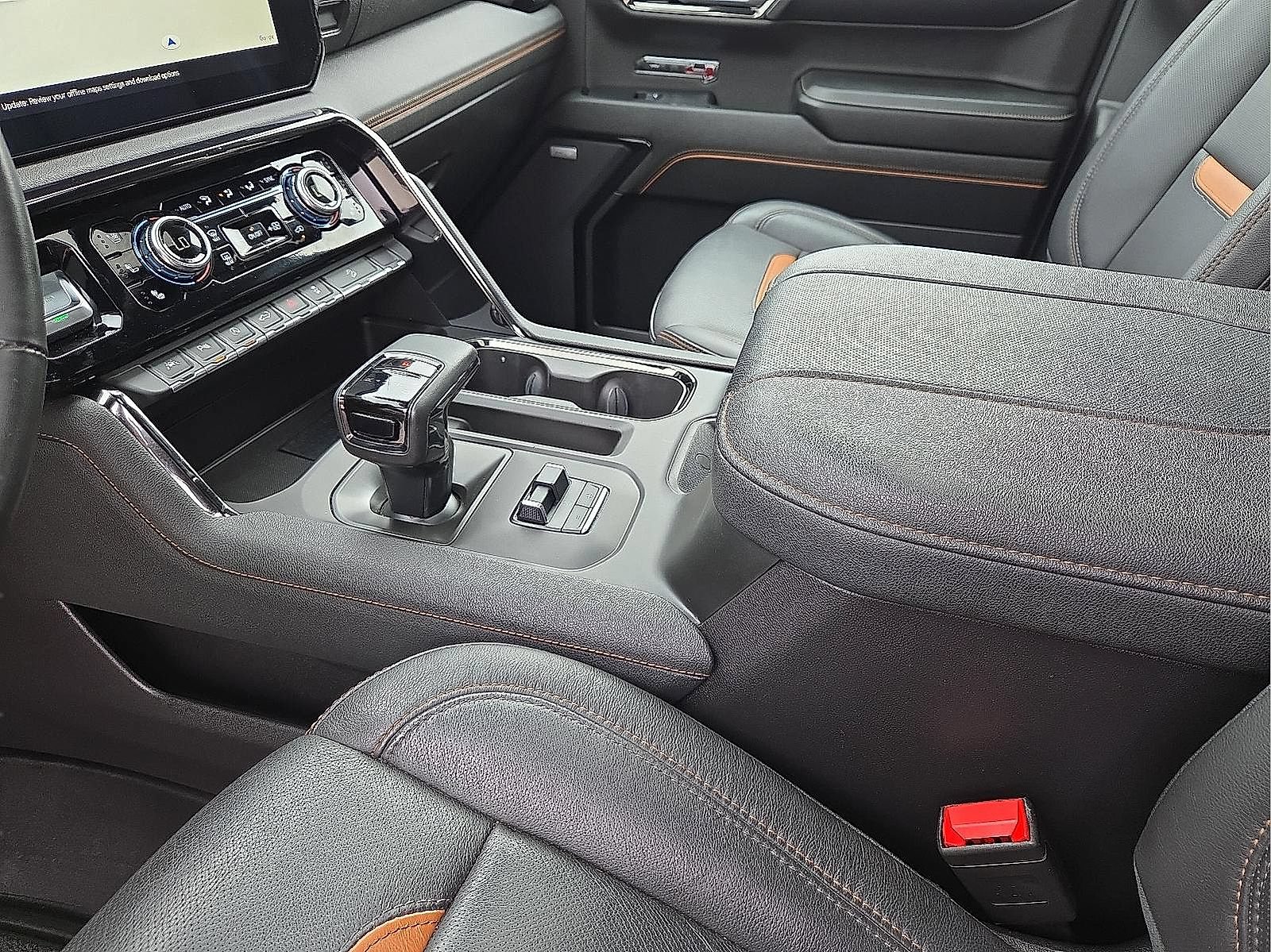 Certified 2024 GMC Sierra 1500 AT4 w/ Technology Package AWD/4WD image 10