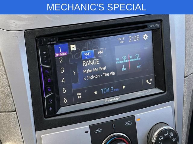 Used 2011 Chevrolet Malibu LS image 23