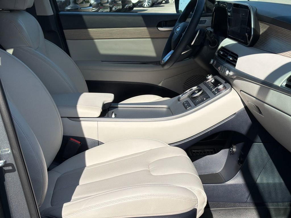 Used 2022 Hyundai Palisade SEL w/ 8P Bench Seat Package FWD image 43