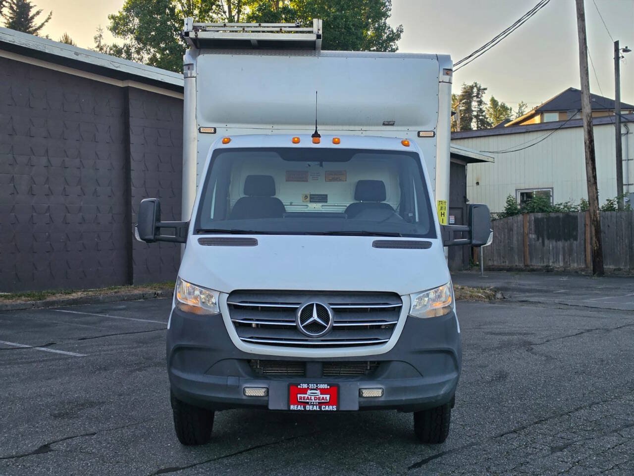 Used 2019 Mercedes-Benz Sprinter 170 w/ Chrome Grille Package image 5