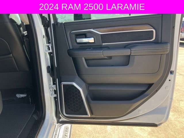 Used 2024 RAM 2500 Laramie image 13