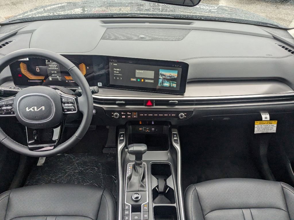 Used 2025 Kia Sorento S w/ Panoramic Sunroof Package FWD image 14
