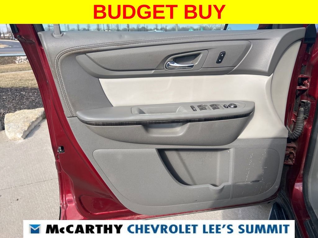 Used 2015 GMC Acadia SLT image 38