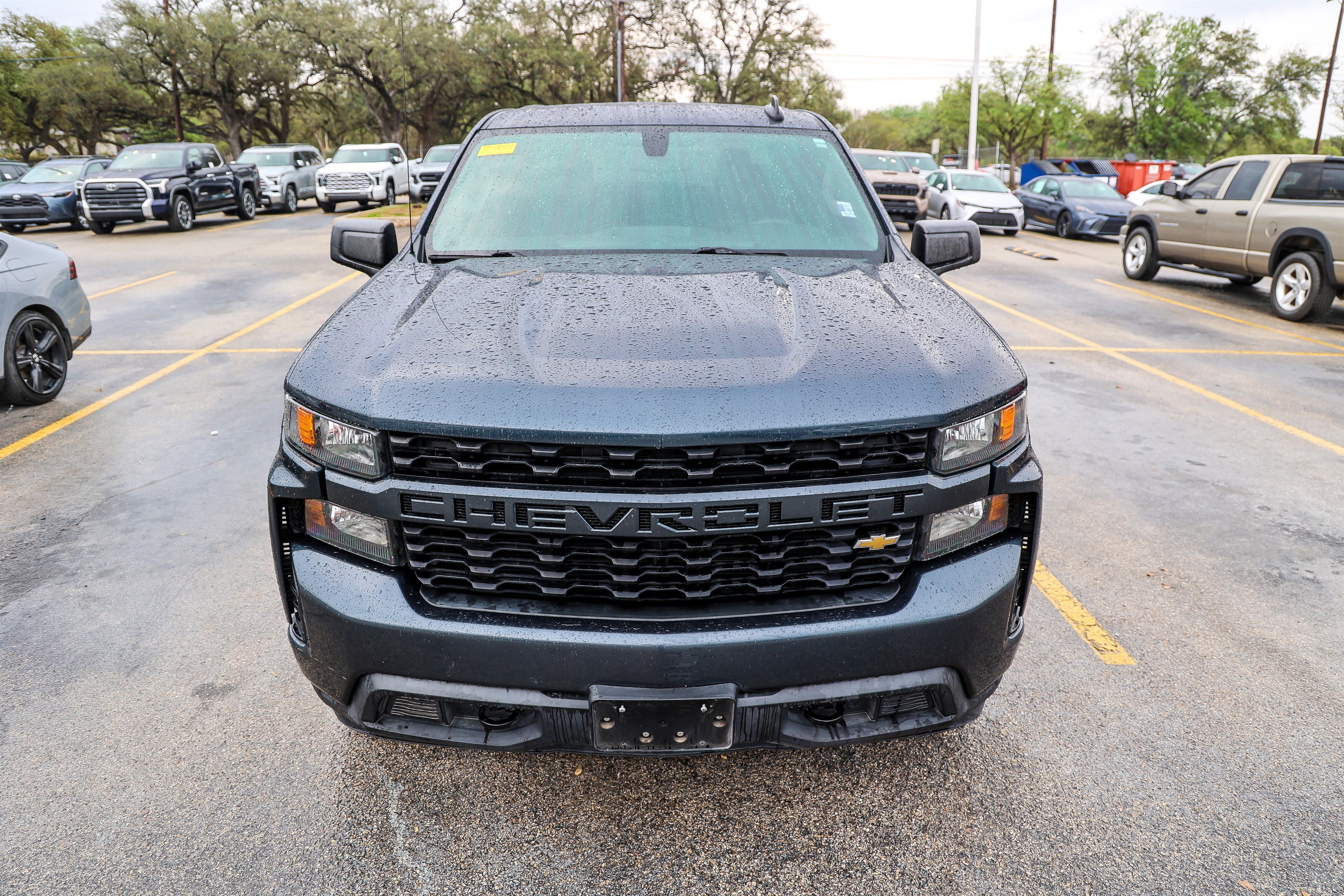 Used 2021 Chevrolet Silverado 1500 Custom image 4