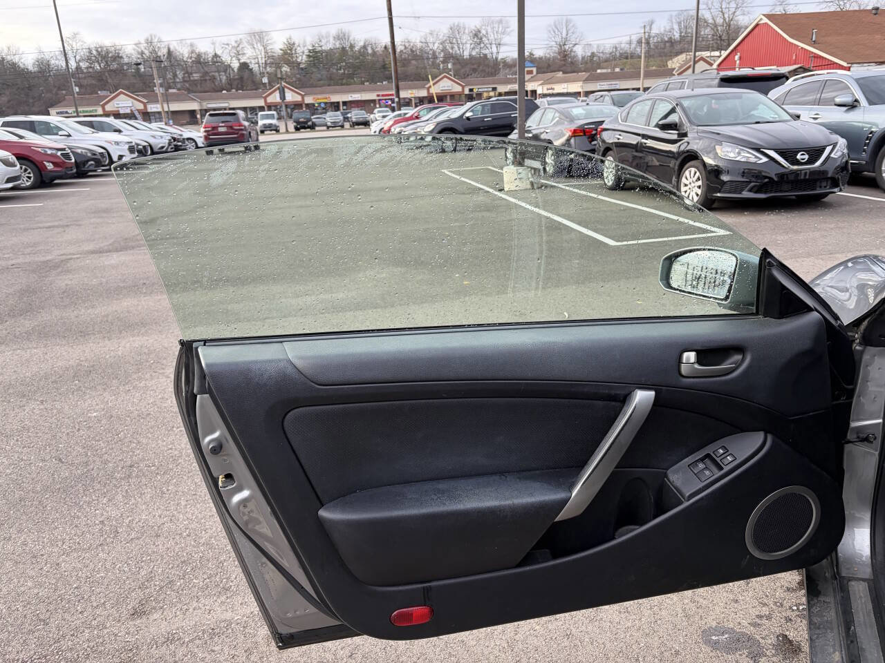 Used 2003 INFINITI G35 Base 2dr Coupe w/ Performance Tire & Wheel Pkg image 13