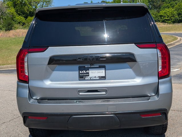 Used 2023 GMC Yukon SLT AWD/4WD image 8