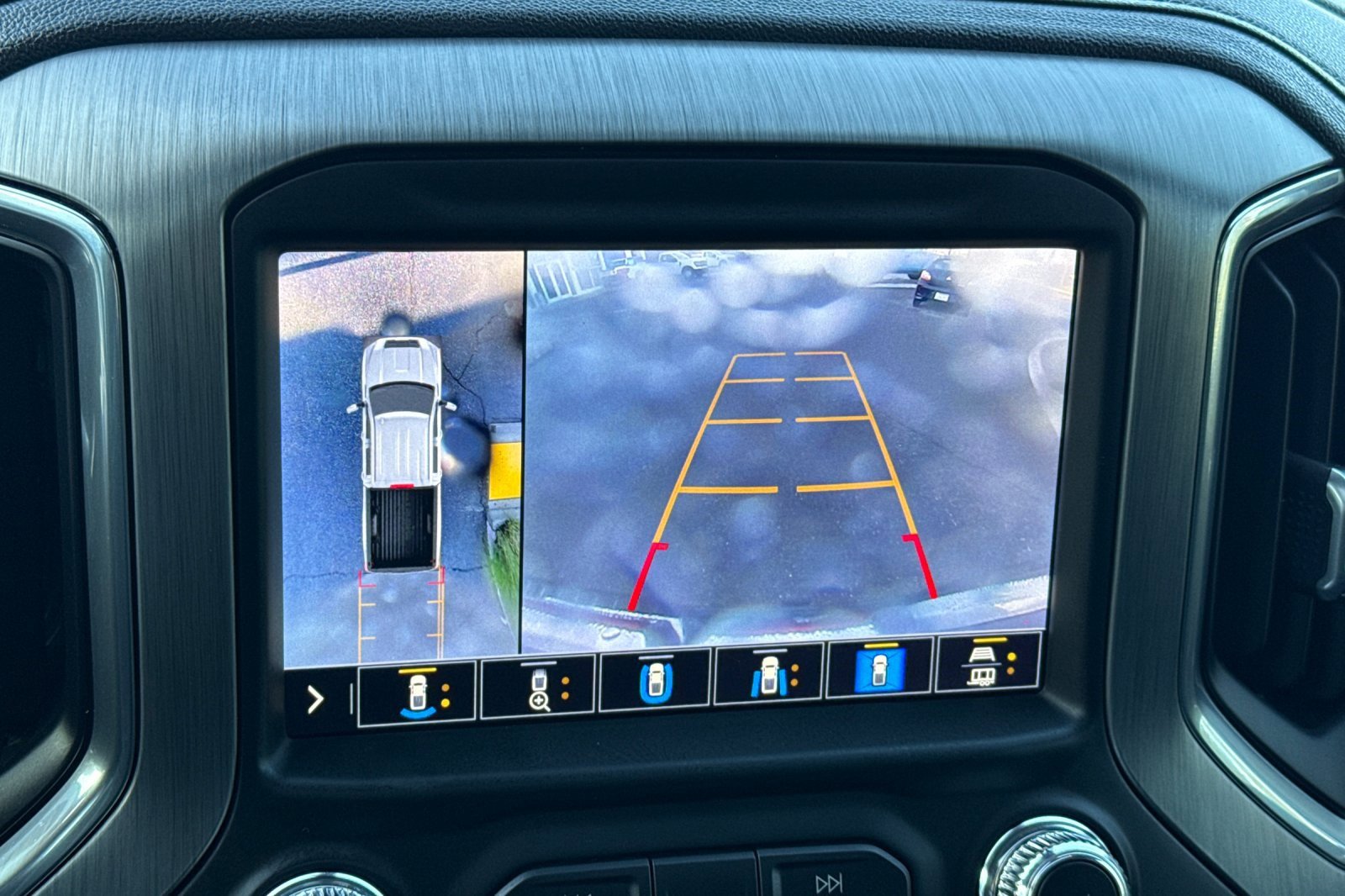 Used 2020 GMC Sierra 2500 Denali w/ Denali Ultimate Package image 20