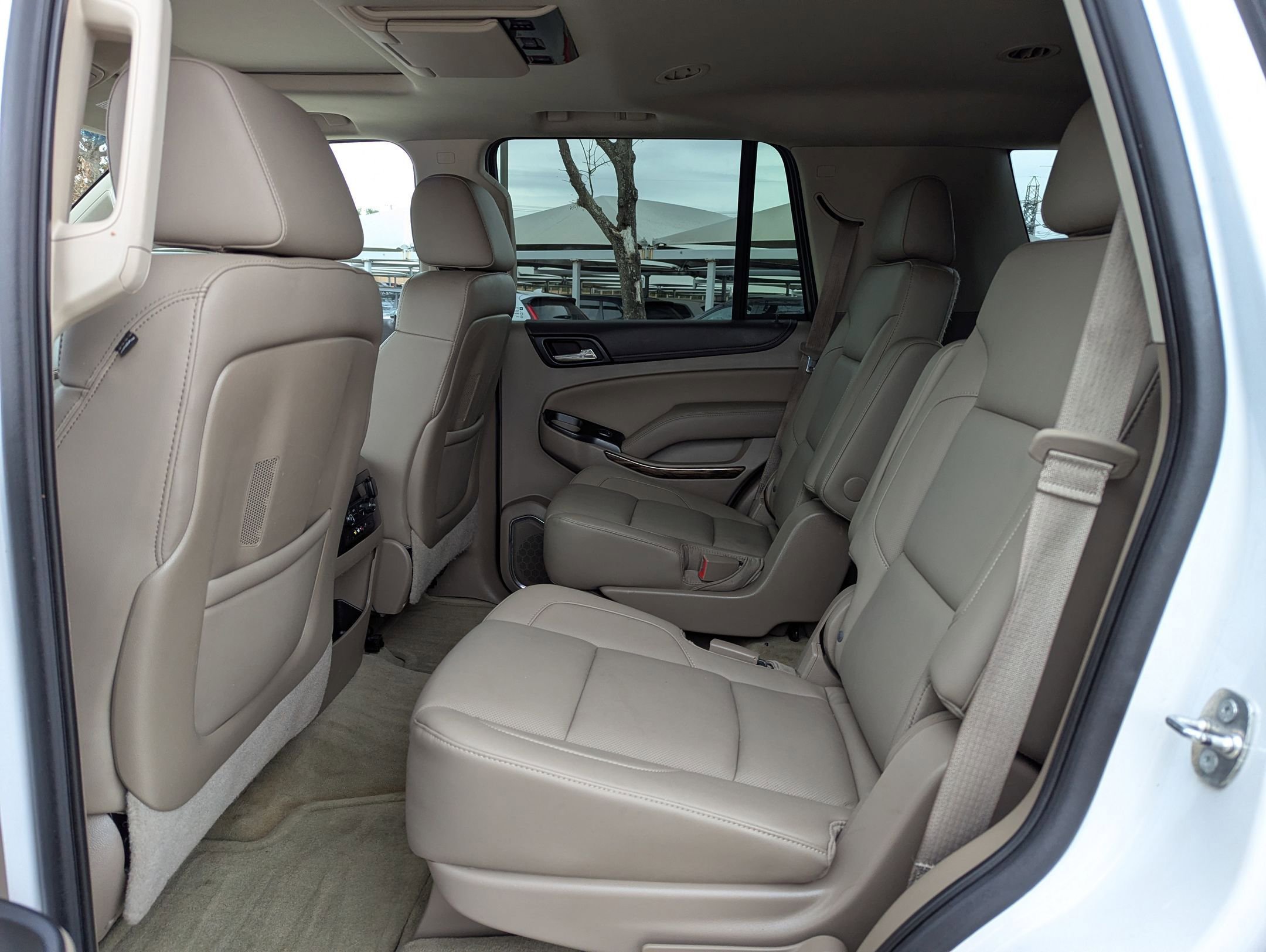 Used 2016 GMC Yukon SLT w/ Open Road Package image 14