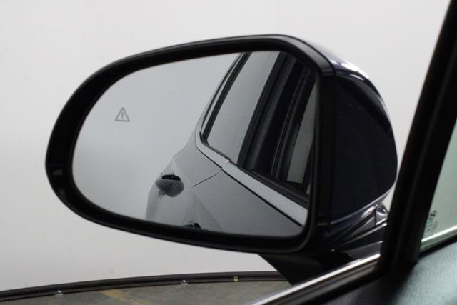 Used 2022 Hyundai Santa Fe SEL w/ Cargo Package image 37