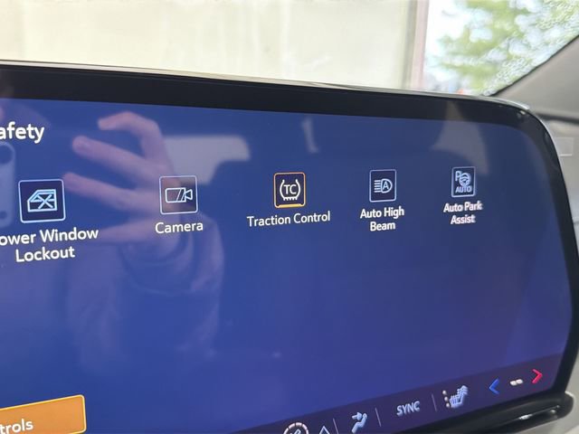 Certified 2026 Chevrolet Traverse LT w/ Enhanced Driving Package image 31
