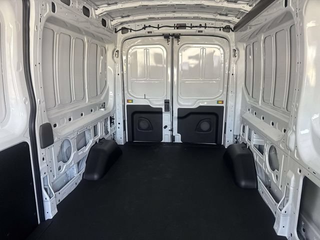 New 2026 Ford Transit 150 148 Medium Roof RWD image 19